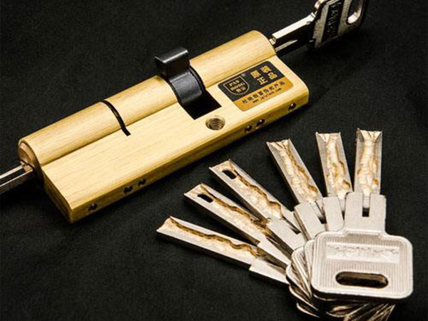 金沙24小时上门开锁公司