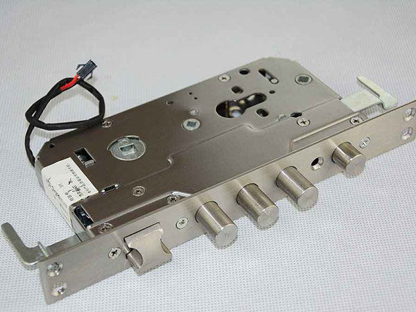 金沙24小时上门开锁公司